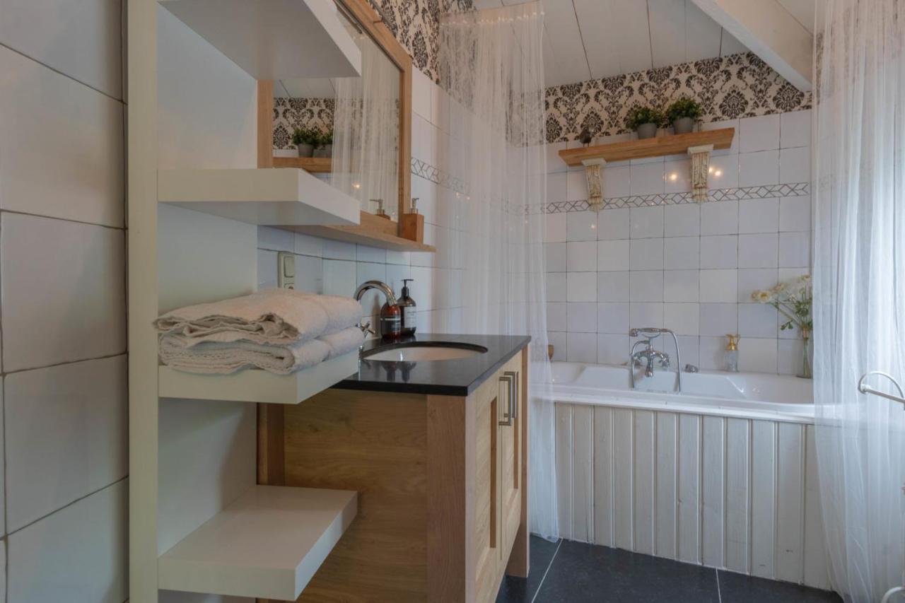 Herberg De Lingehoeve Oosterwijk Экстерьер фото