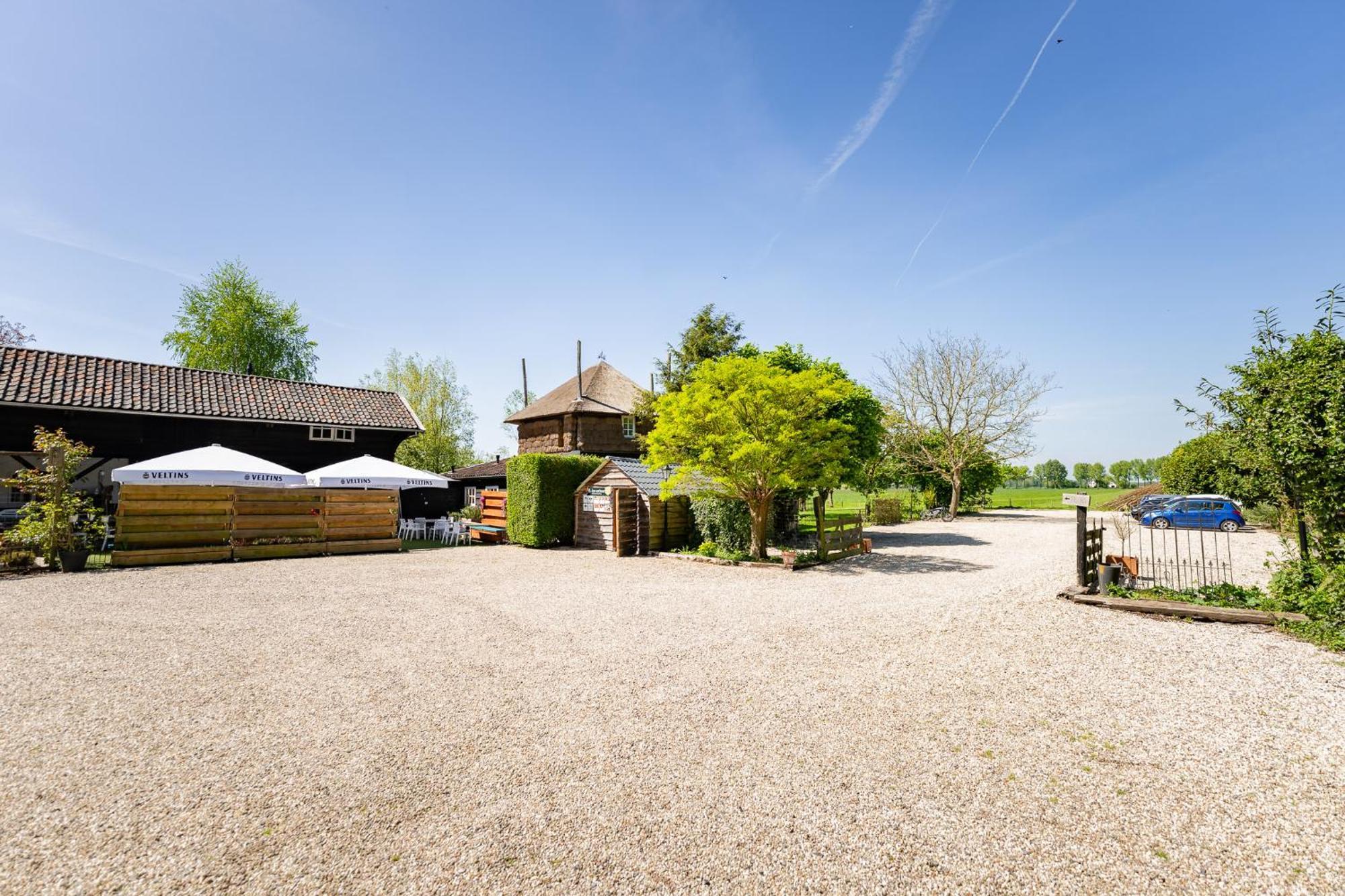 Herberg De Lingehoeve Oosterwijk Экстерьер фото